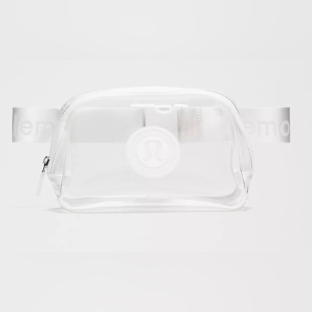 Lululemon Everywhere Belt Bag 1L
White/Vapor
